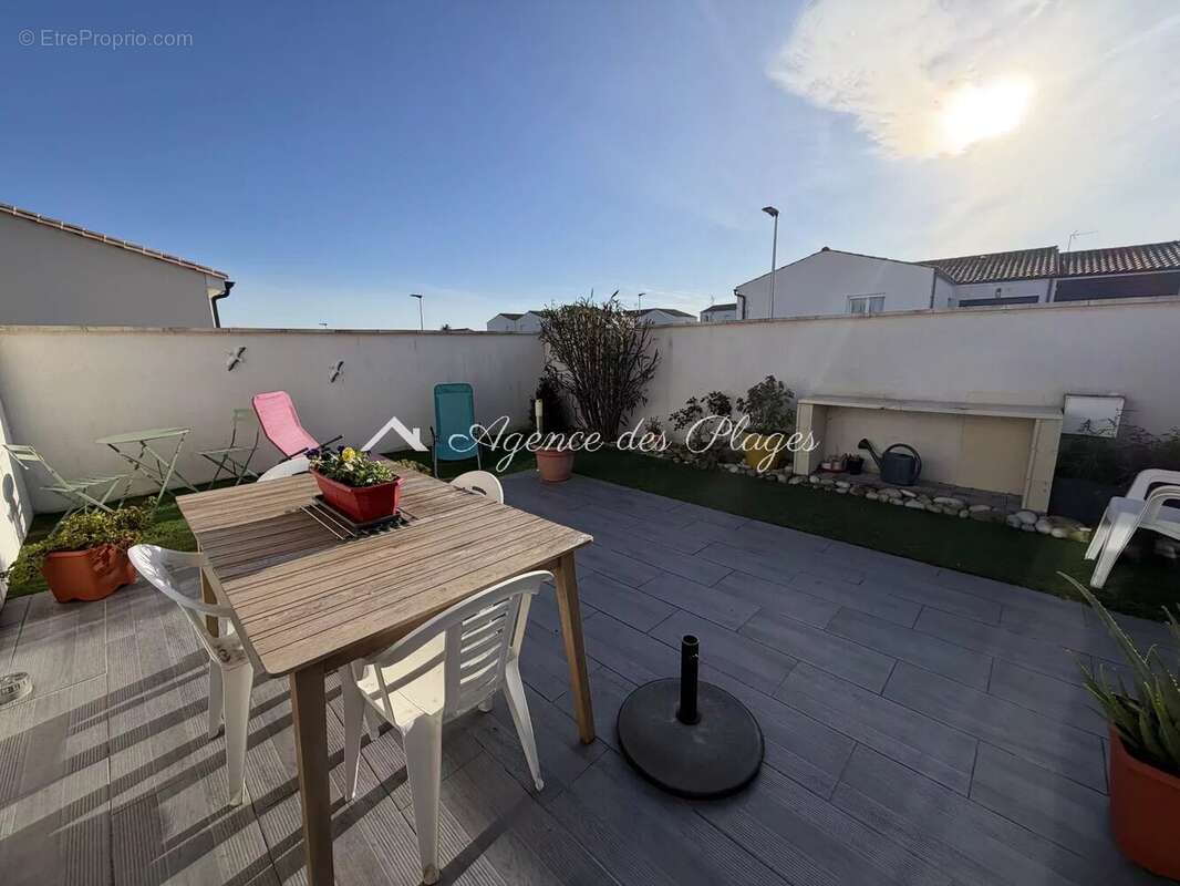 Maison à MESCHERS-SUR-GIRONDE