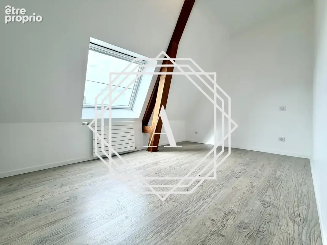 Longère de 120 M2 avec beau potentiel - photo 12