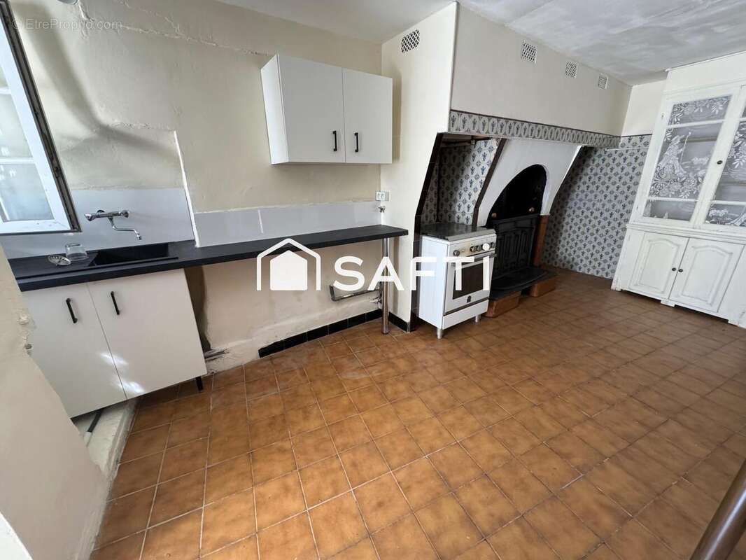 Maison 137 m² à Limoux  - photo 4
