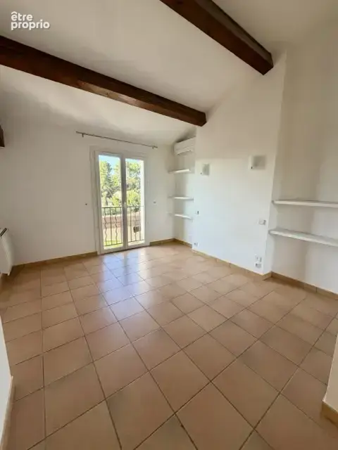 Maison t6 avec terrasse et beau jardin a vendre sur eguilles - photo 10