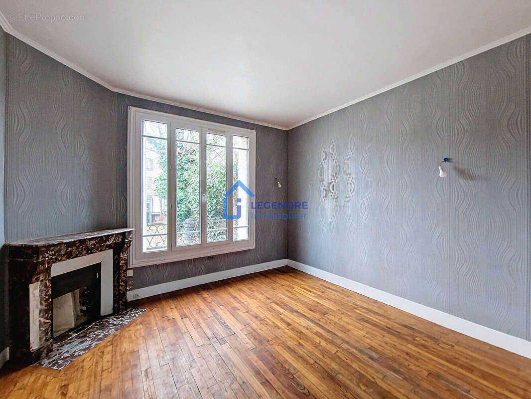 Maison à MONTIGNY-LES-CORMEILLES