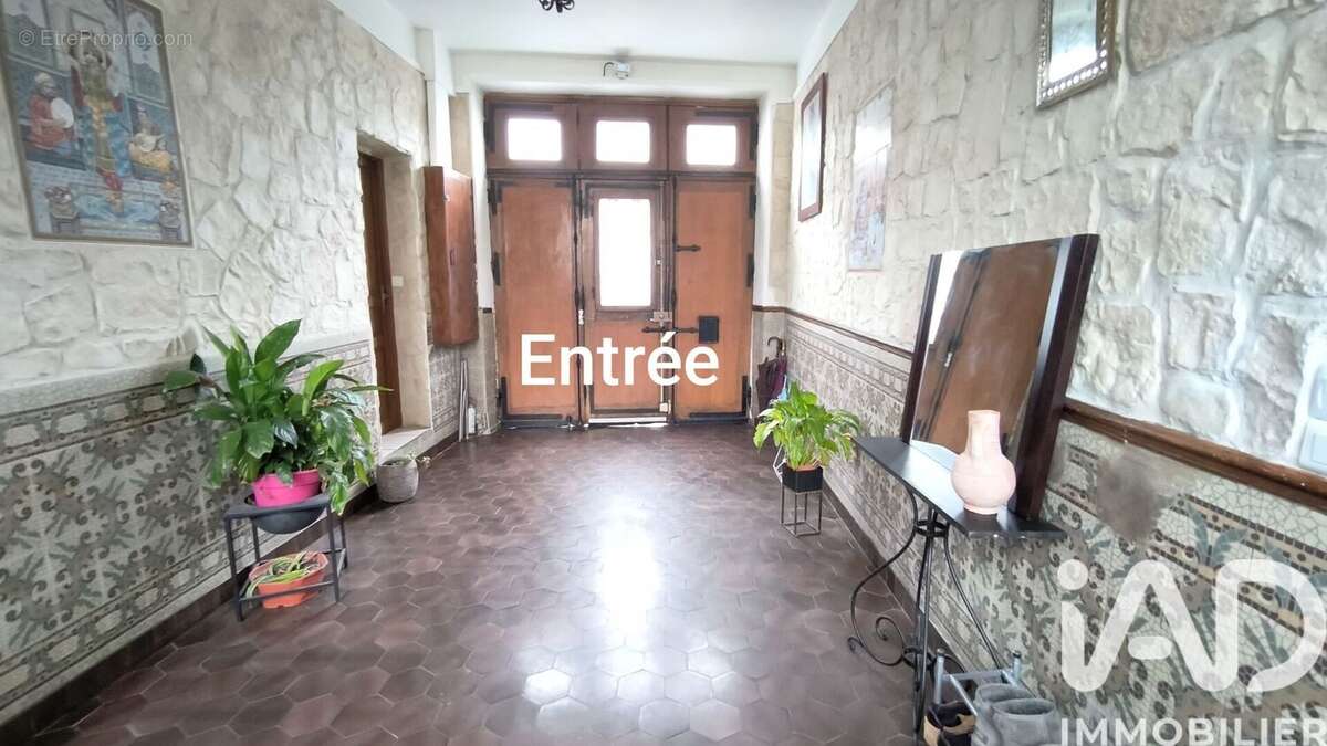 Photo 2 - Maison à BORAN-SUR-OISE