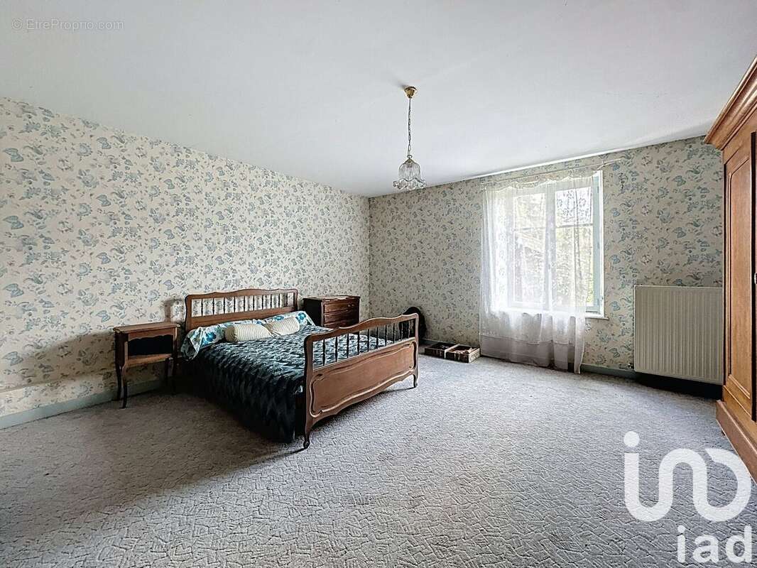 Maison 140 m² à Gruey-Les-Surance  - photo 9