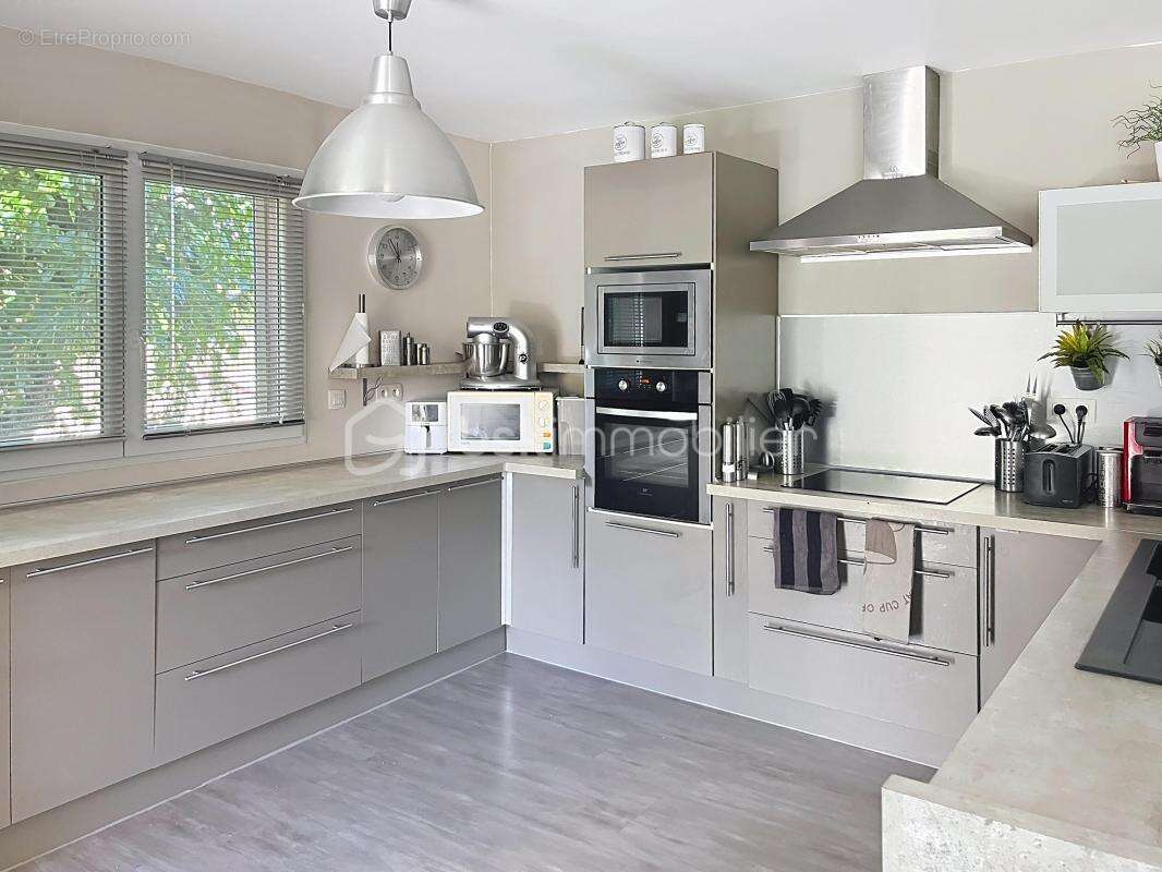 Villa de plain pied de 146m² sur parcelle de 1000m² - photo 7