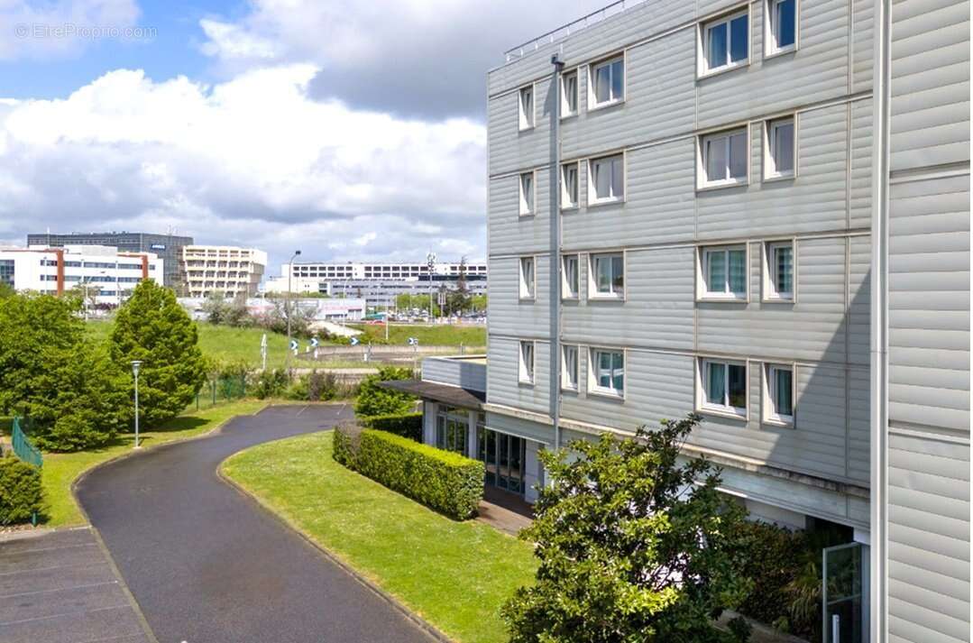 INVESTISSEMENT LOCATIF  TOULOUSE - Résidence Nemea Appart Hotel Toulouse Aéroport*** - 7.84%  de rentabilité. - photo 10