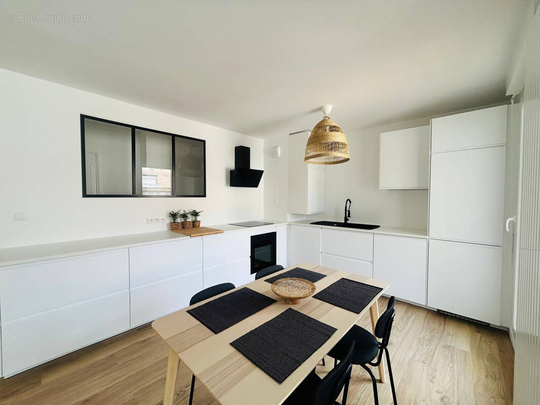 Appartement à SAINT-ETIENNE