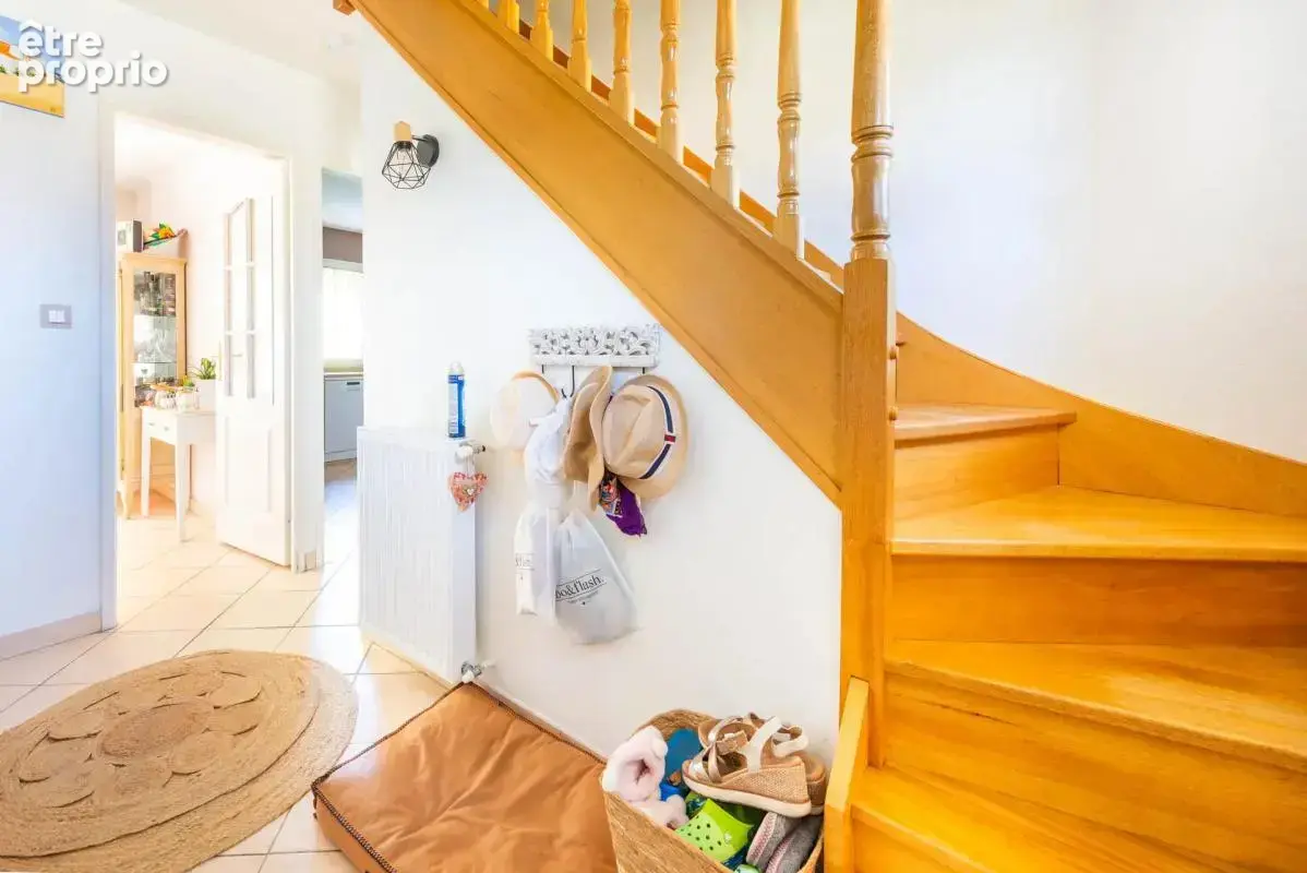 Maison de 7 pièces de 140 m² à Ronquerolles - photo 17