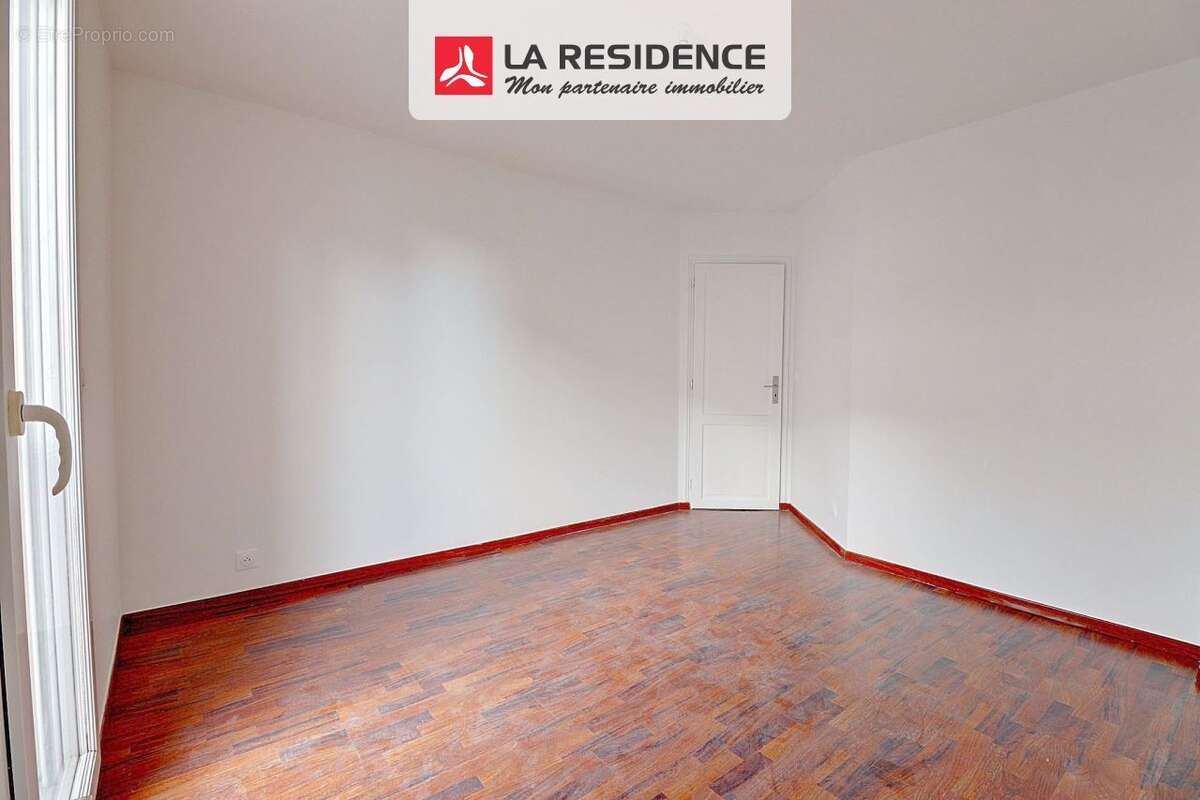 Maison à MARLY-LE-ROI