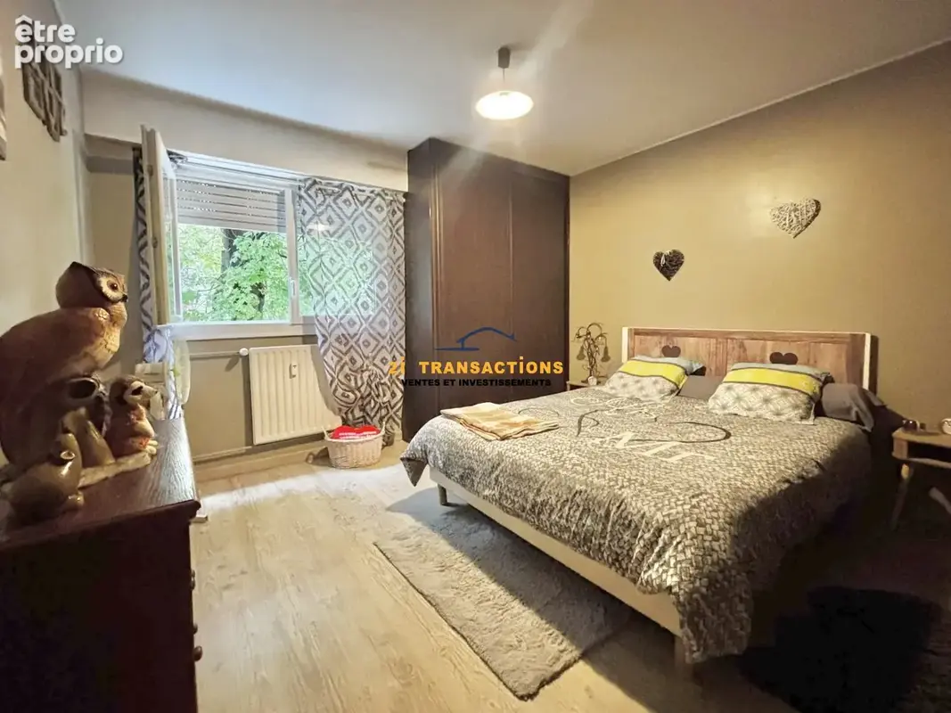 Appartement 5 pièces 86 m² à vendre à Saint-Etienne (42000) - photo 4