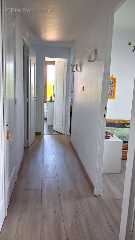 Magnifique Appartement type 4 + cave et balcon - photo 6