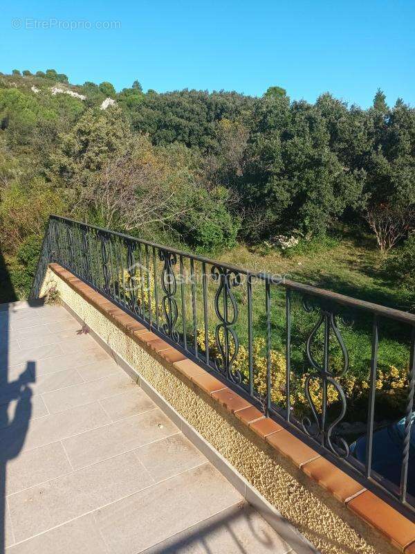 Maison à SAINT-HILAIRE-D'OZILHAN