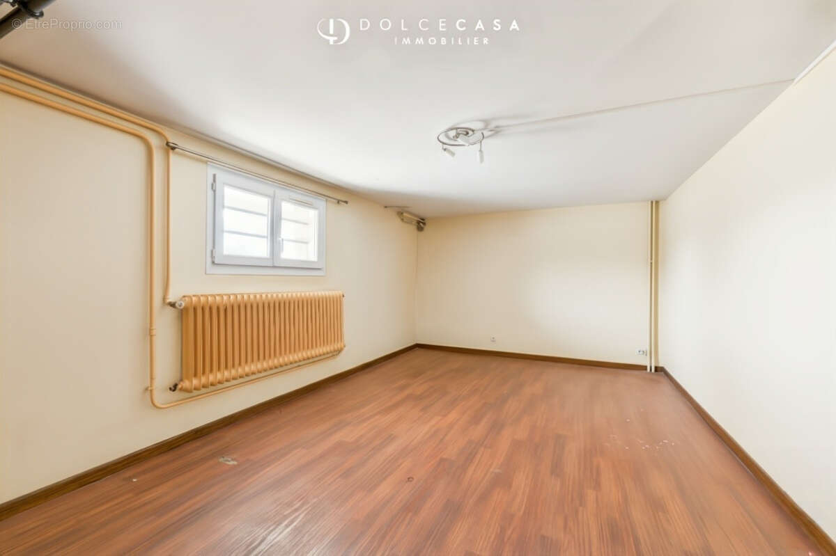 Maison à BRY-SUR-MARNE