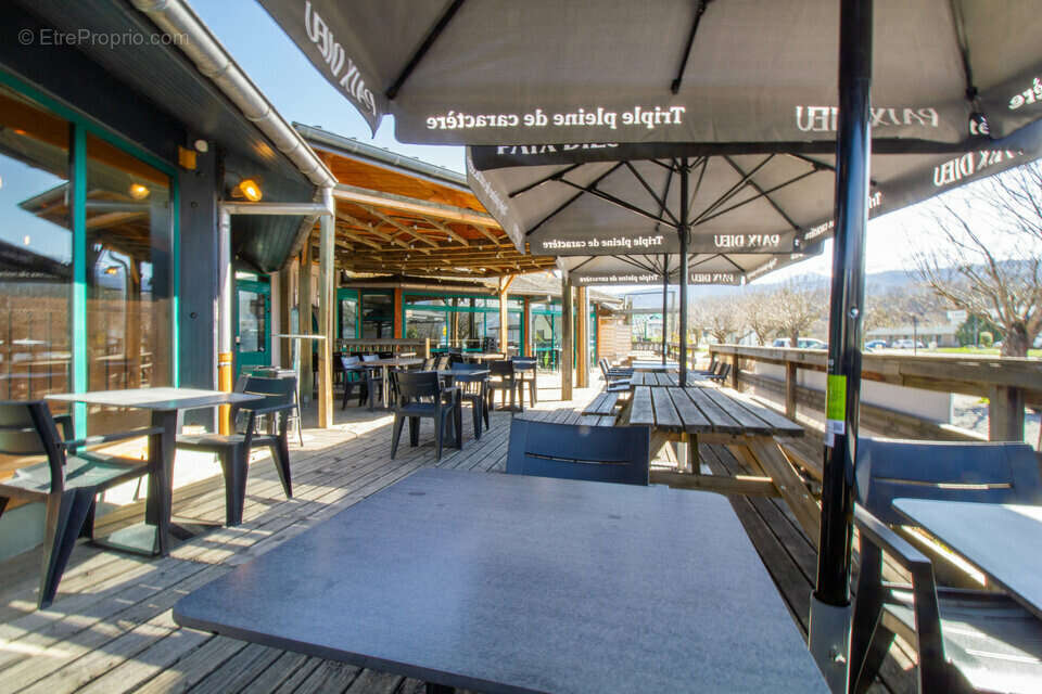 Commerce à MONTMELIAN