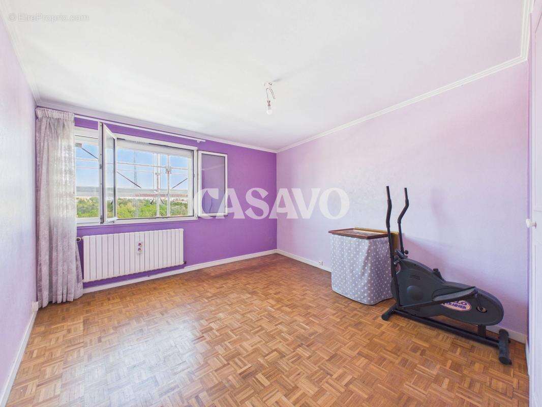 Appartement à CHAMPIGNY-SUR-MARNE