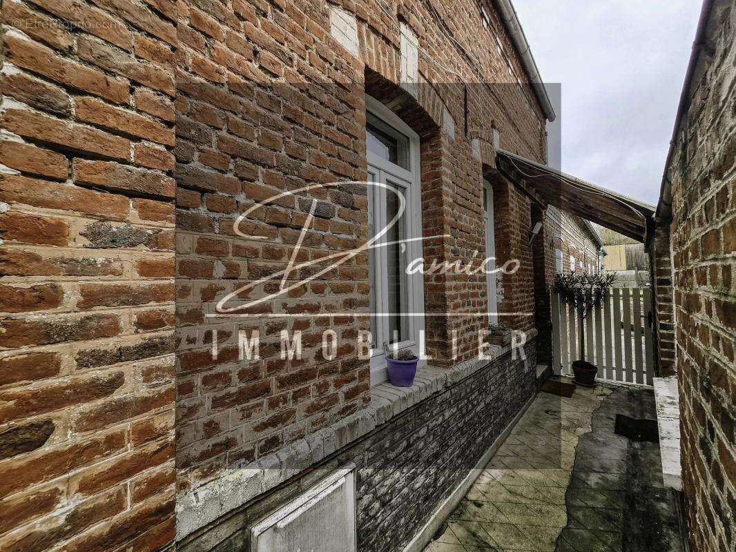 Maison à AVESNES-LE-SEC