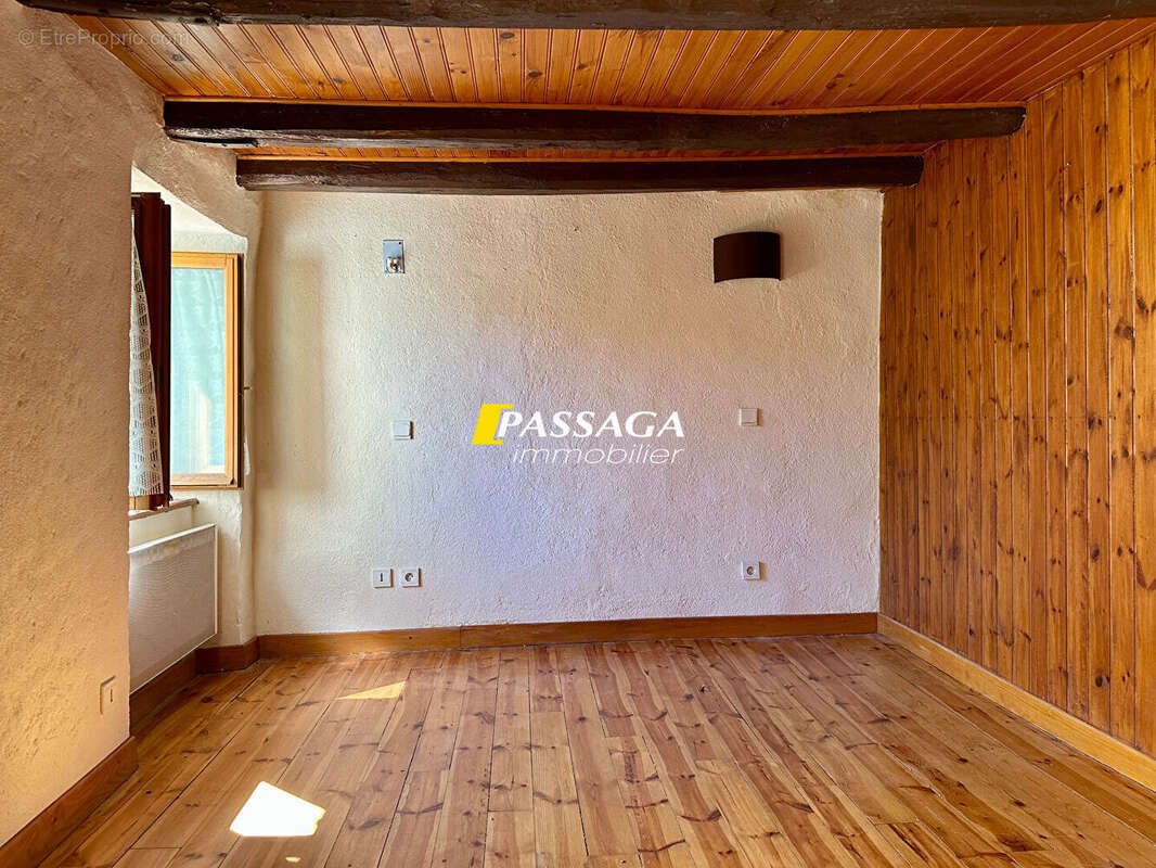 A VENDRE - Maison d'habitation de type 3 avec terrasses et jardin non attenant - SAINT GERMAIN DU TEIL - photo 12