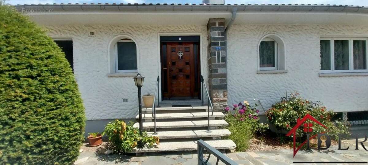 Maison à LUXEUIL-LES-BAINS