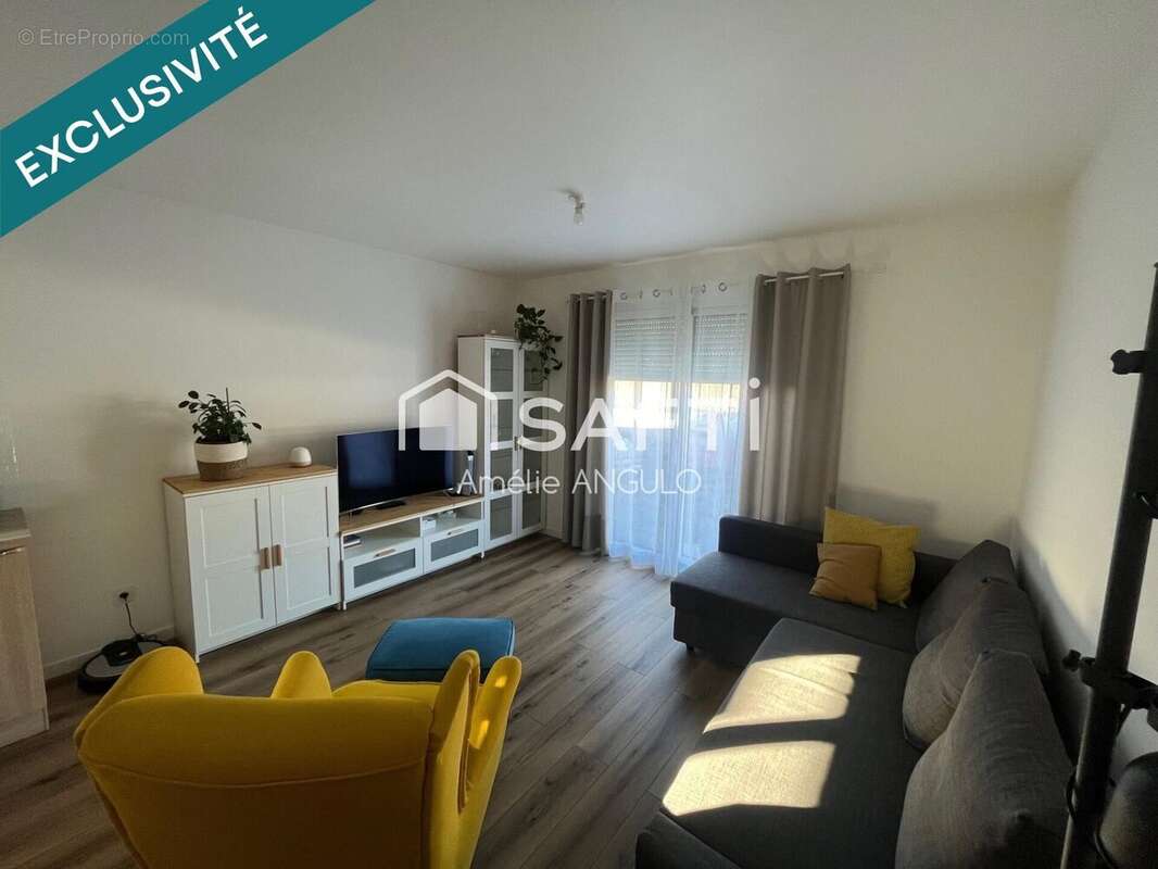 Photo 2 - Maison à SAINT-MARTIN-DU-FRENE