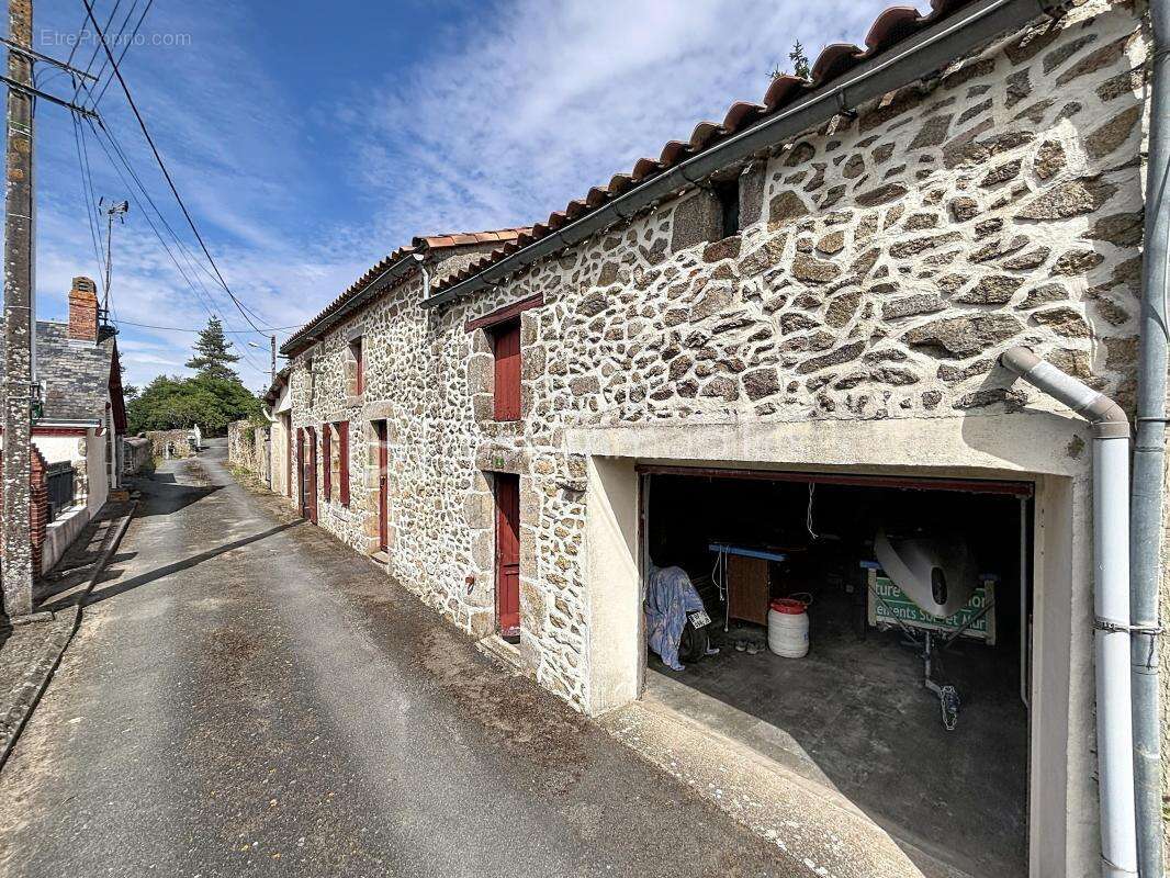 Appartement à BRESSUIRE