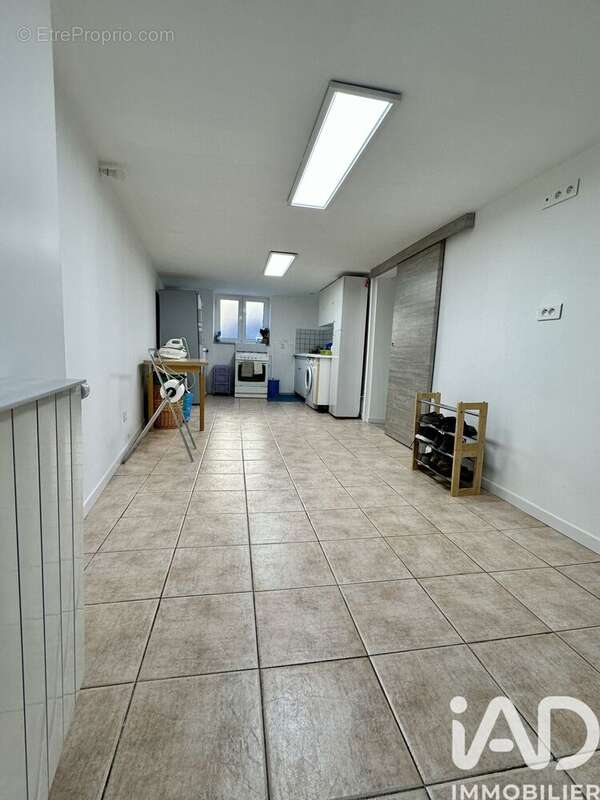Maison 95 m² à Saint-Arnoult-En-Yvelines  - photo 9