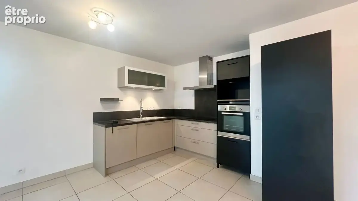 Appartement Chambéry 3 pièces 64 m2 avec garage double - photo 2