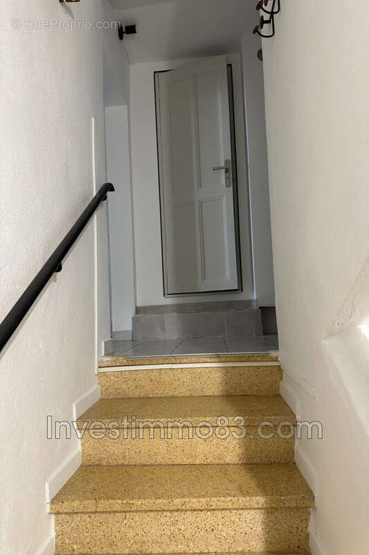 Appartement à BARJOLS