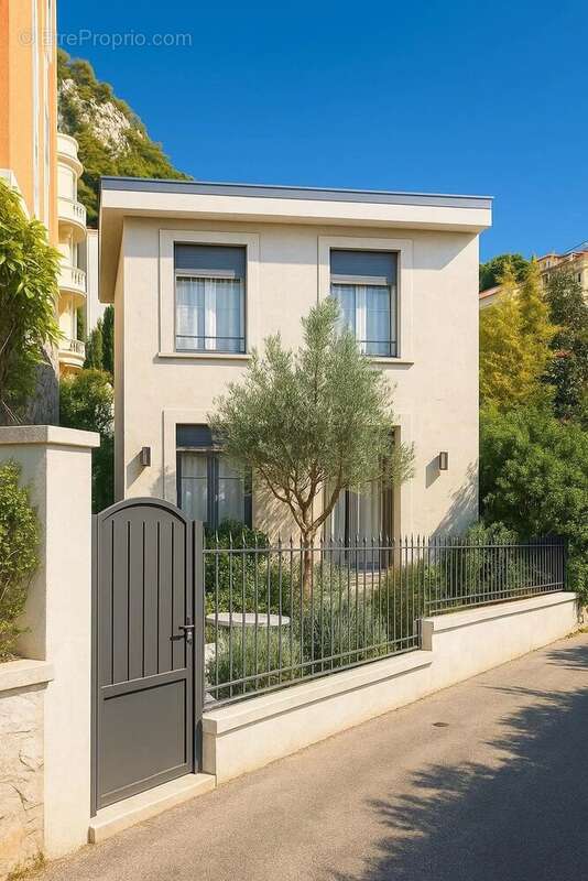 Maison à VILLEFRANCHE-SUR-MER