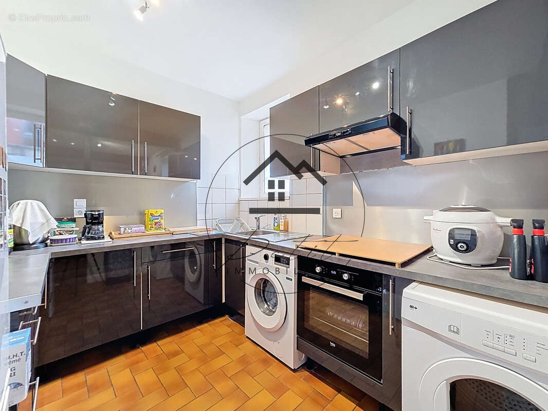 Appartement à MOUY