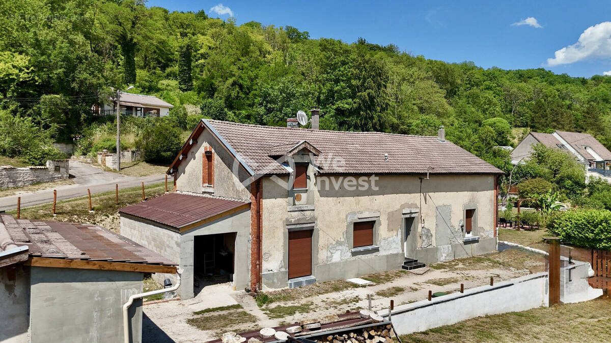 Maison à SAINT-JOIRE