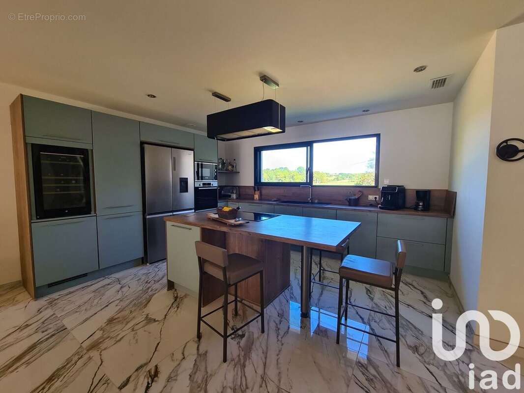 Photo 8 - Maison à BELEYMAS