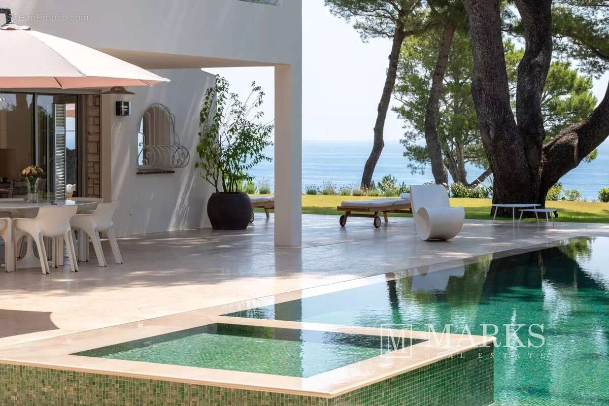 Maison à SAINT-JEAN-CAP-FERRAT