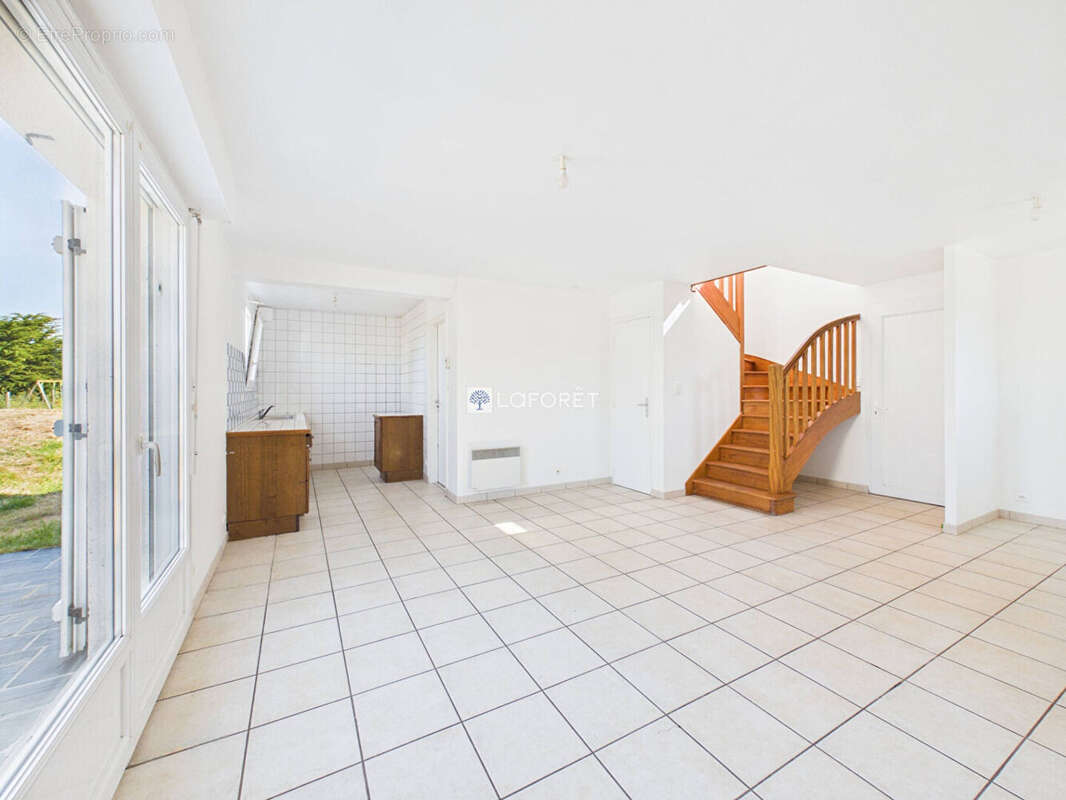 Plomeur la torche maison t4 avec jardin et garage - photo 4