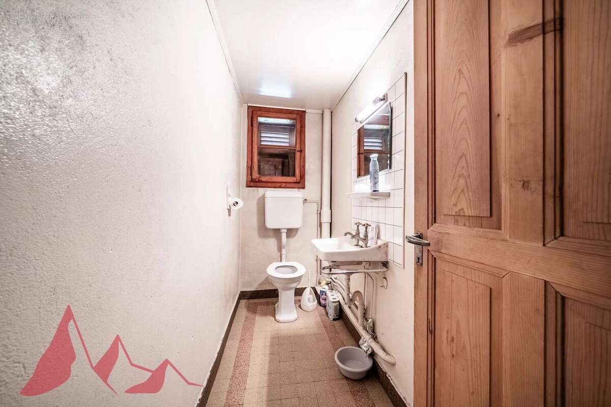 EXCLUSIVITÉ MORZINE IMMOBILIER — Les Udrézants : un penthouse à créer, à deux pas du centre - photo 7