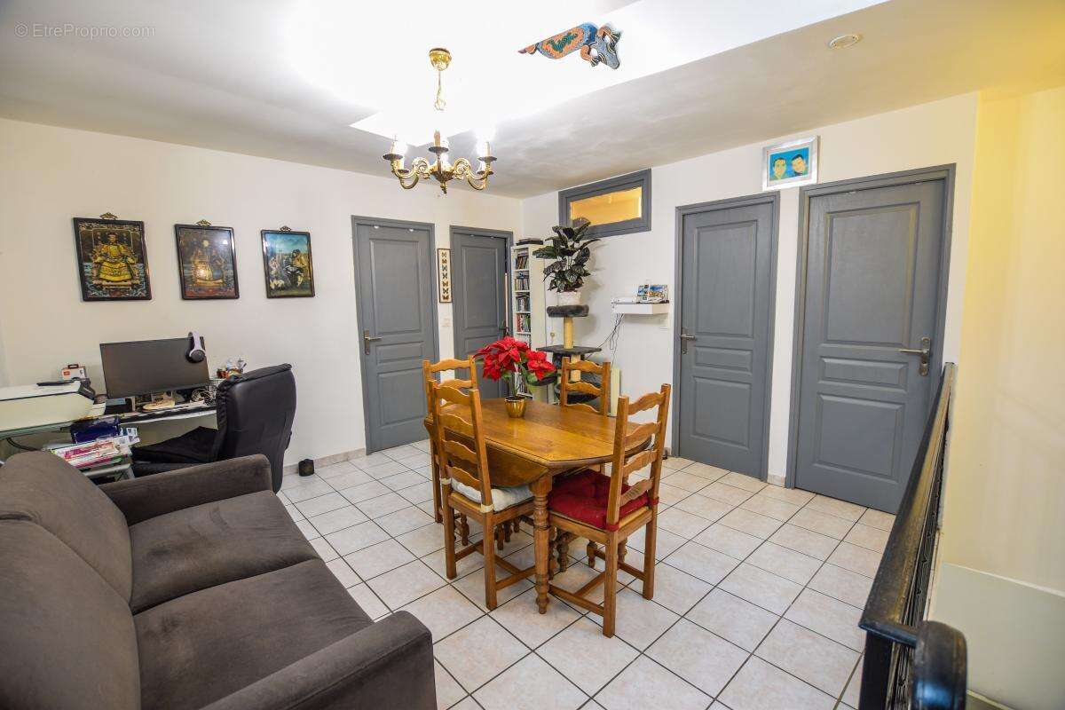 Maison à vendre Sauveterre, 95 m², prête à vivre - photo 8