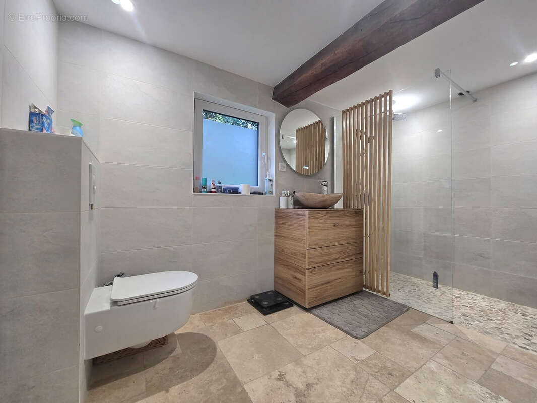 Maison à VIMOUTIERS