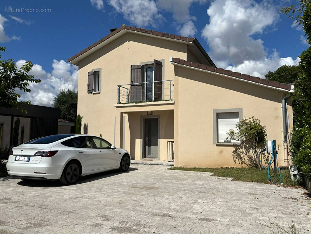 Maison à VILLETTE-D'ANTHON