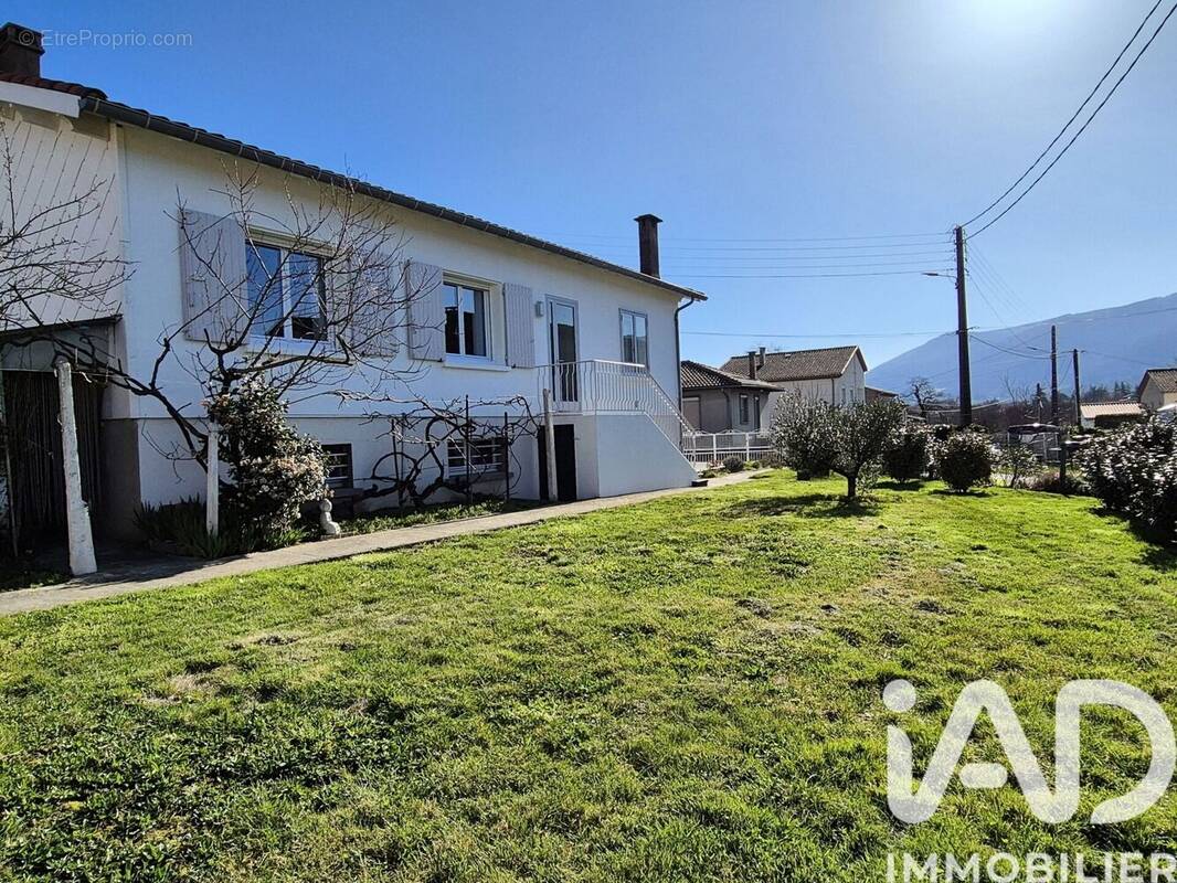 Photo 1 - Maison à PONT-DE-LARN