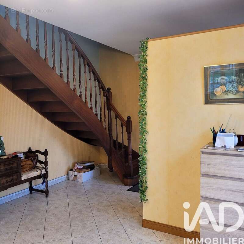 Photo 8 - Maison à SAINT-PIERRE-D'EYRAUD
