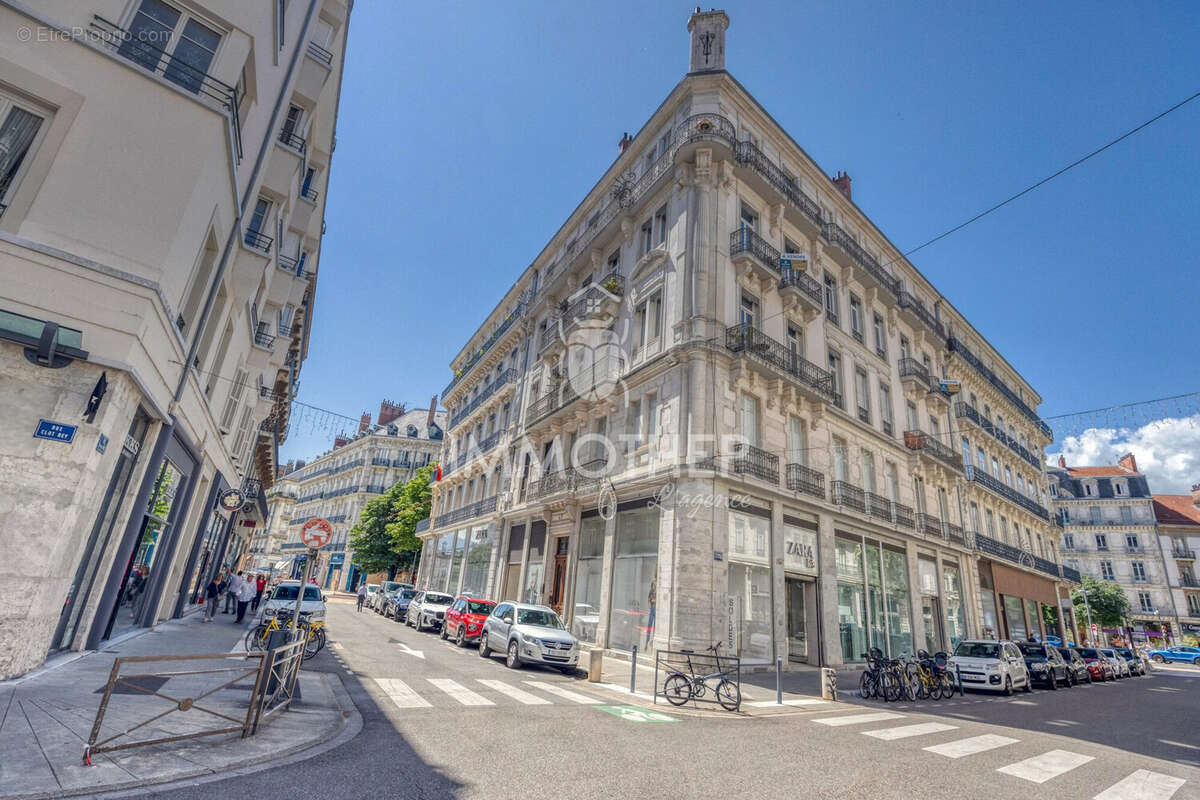 Appartement à GRENOBLE