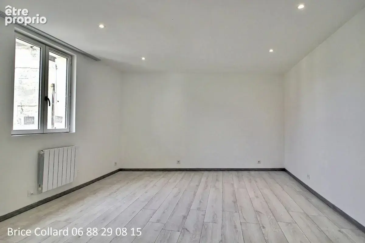 60180 NOGENT SUR OISE Maison de ville 1 chambre et bureau, intégralement rénovée - photo 5