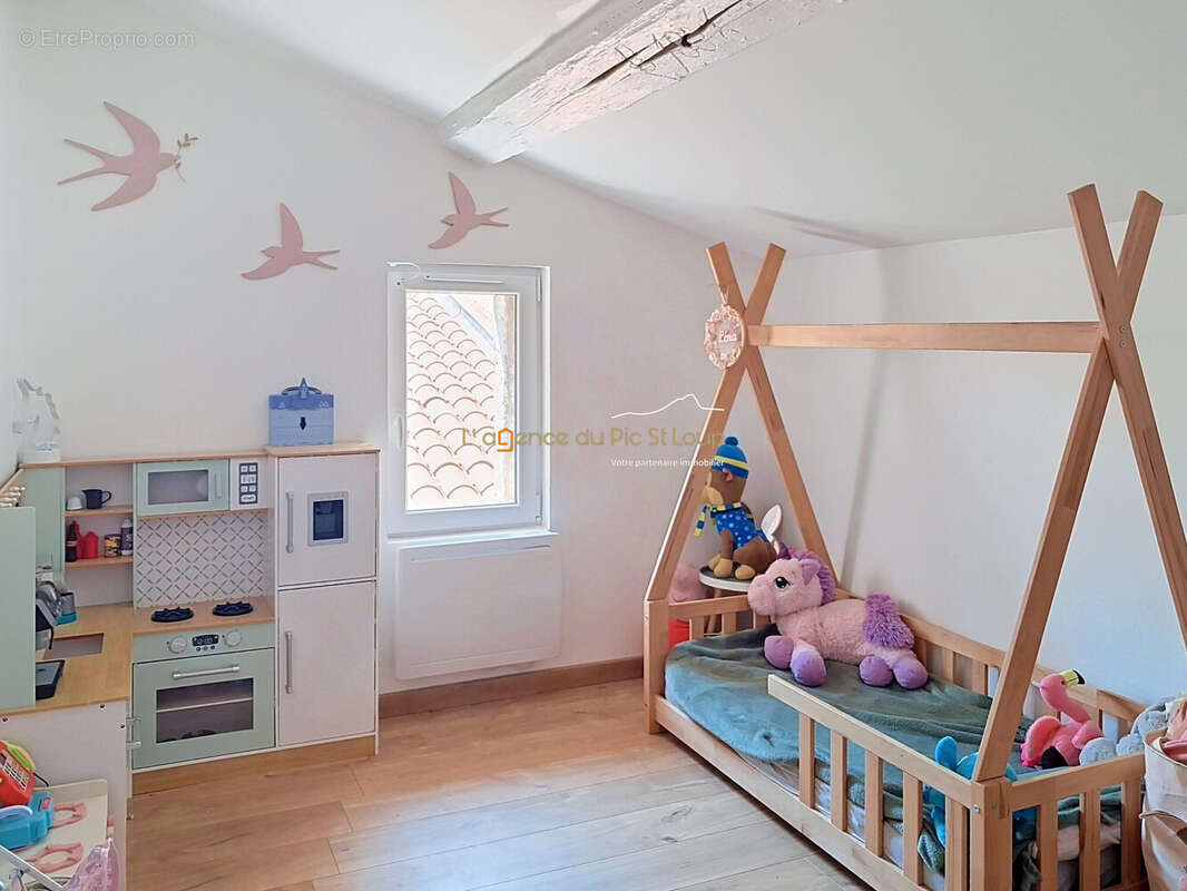 Maison 80 m² à Saint-Gely-Du-Fesc  - photo 4