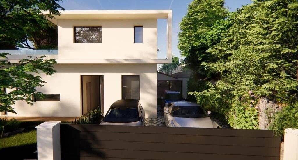 Maison à ROQUEBRUNE-CAP-MARTIN