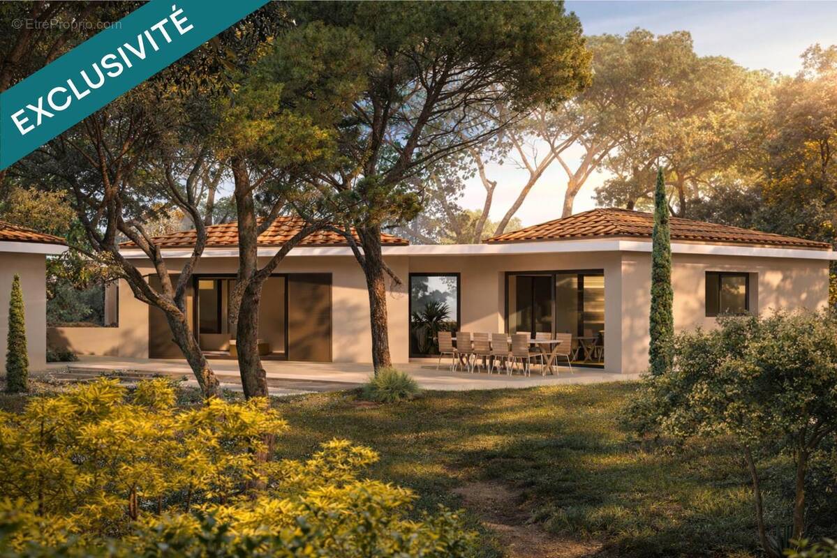 Photo 1 - Terrain à SAINTE-MAXIME