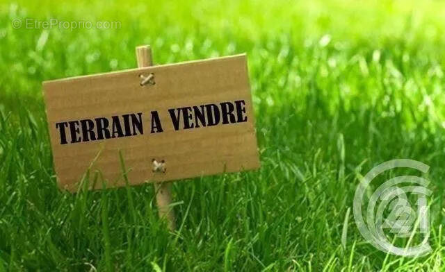 Terrain à LISSY