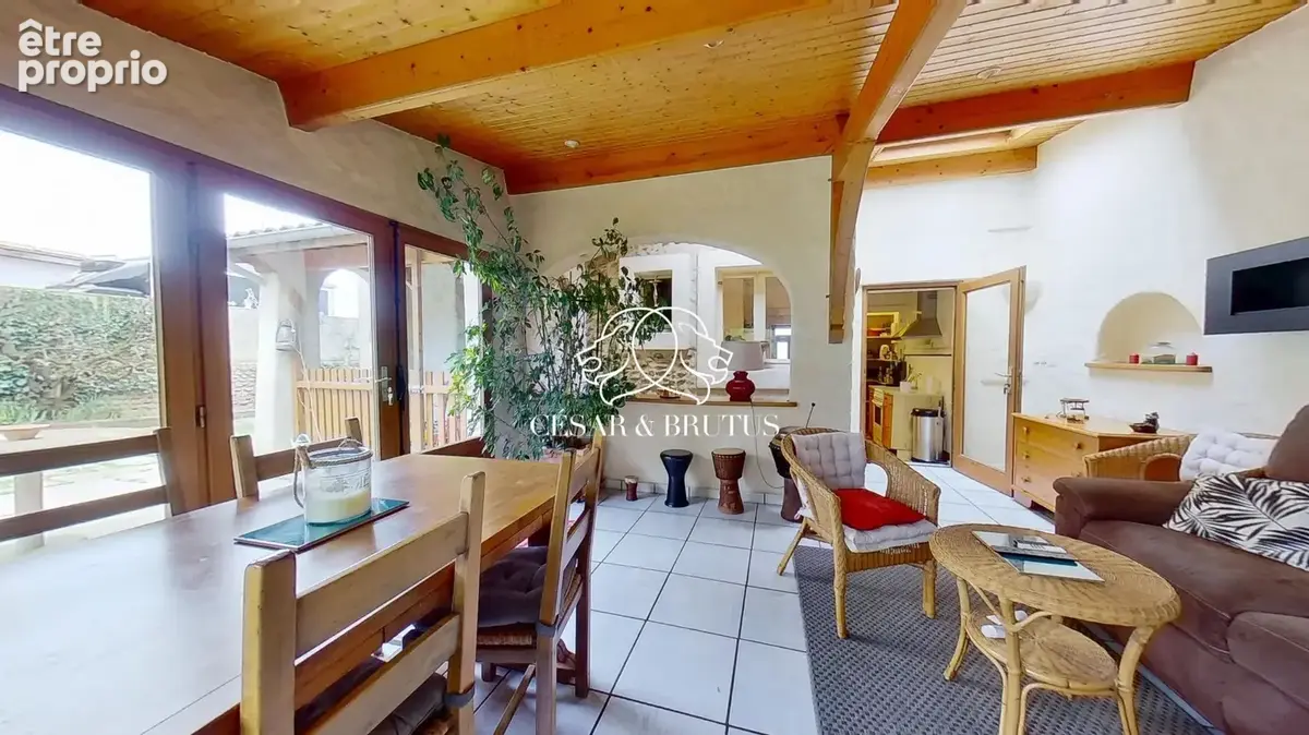 Maison 5 pièces 132 m² à vendre à Chateauneuf-De-Galaure (26330) - photo 6