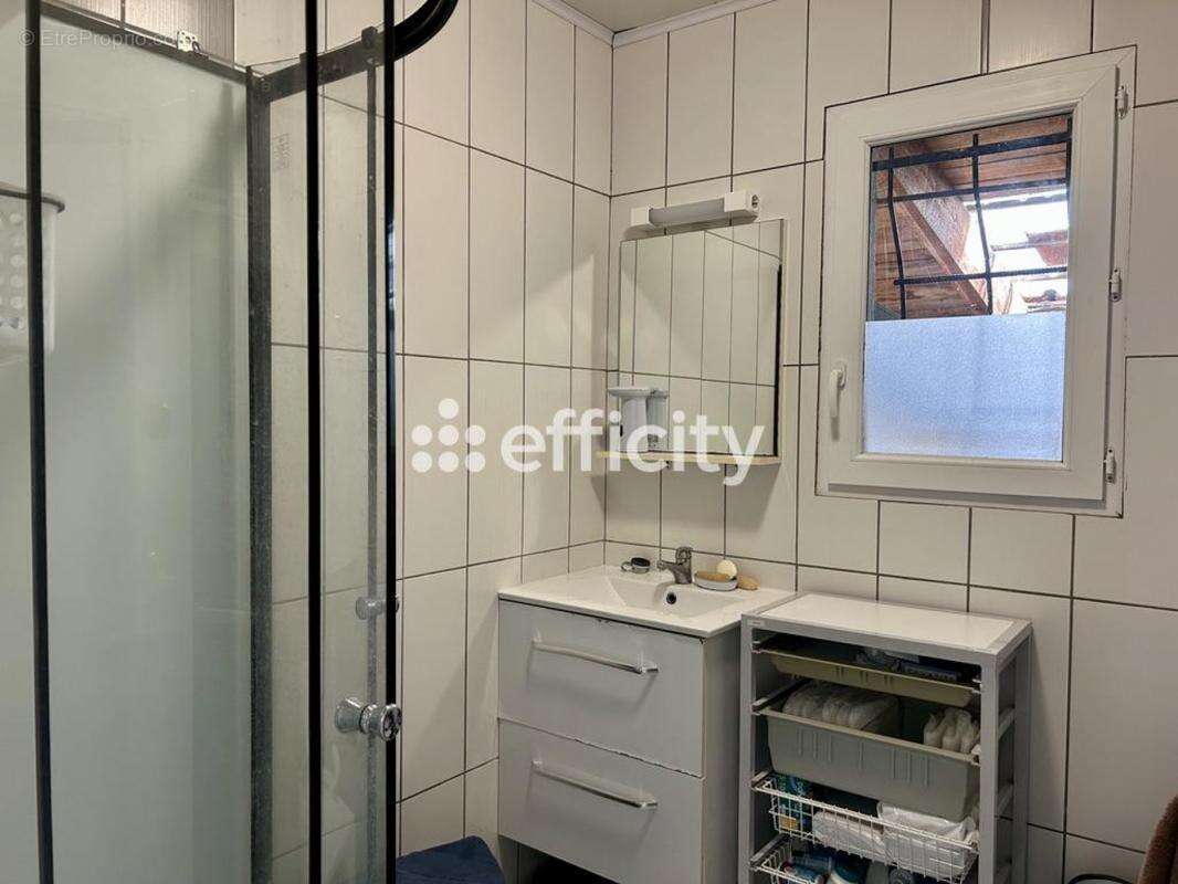 Maison à TONNAY-CHARENTE