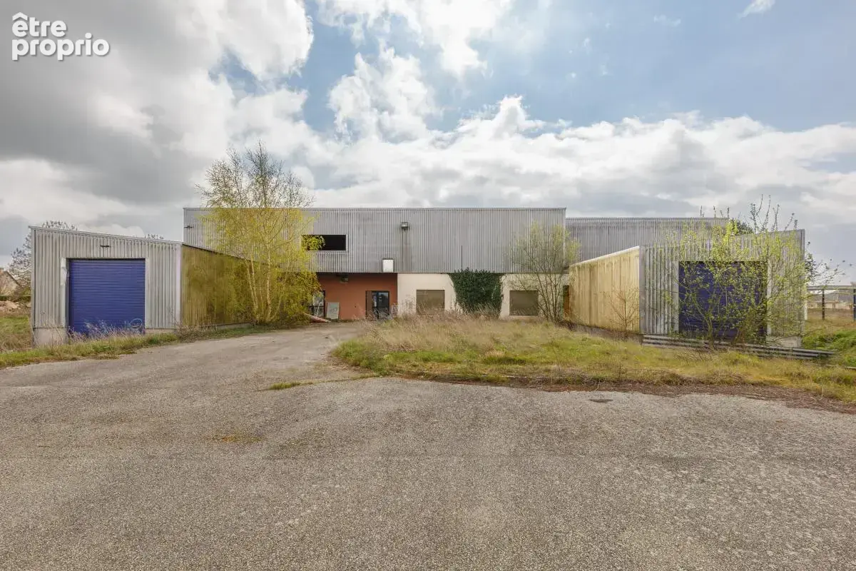 Local - 1 640 m² - Harcourt (27) - photo 4