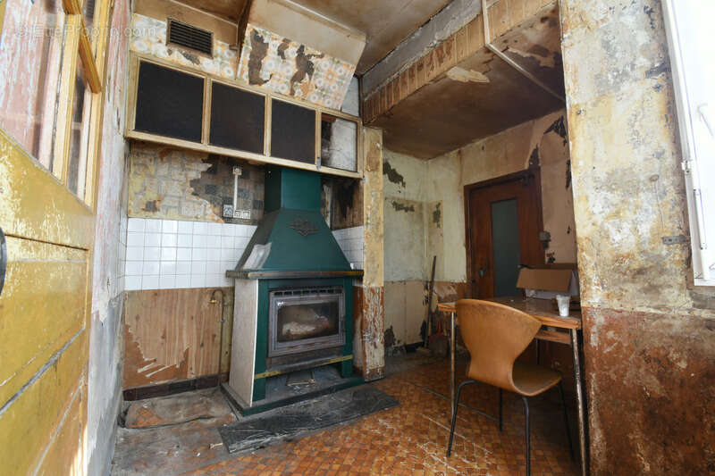 Maison à LE TEILLEUL