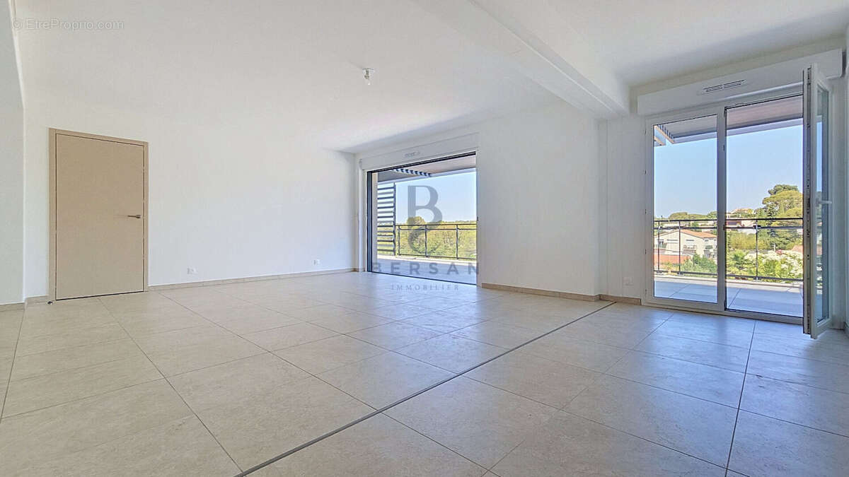 Appartement à SAINT-RAPHAEL