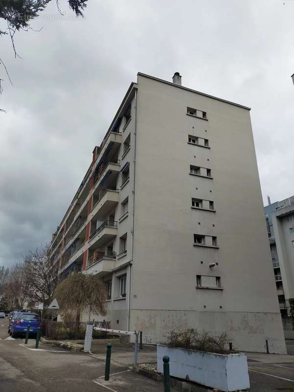 Appartement à LYON-7E